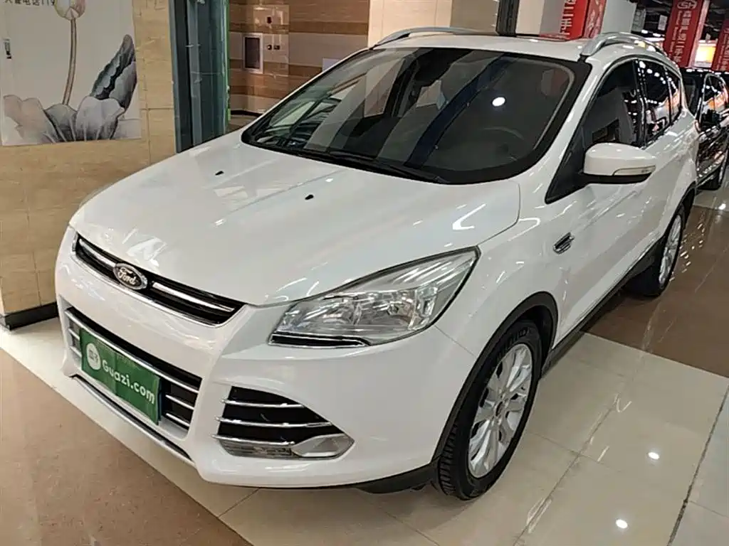 Ford Kuga 2015