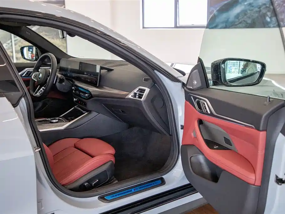 BMW 4 Series — миниатюра 18