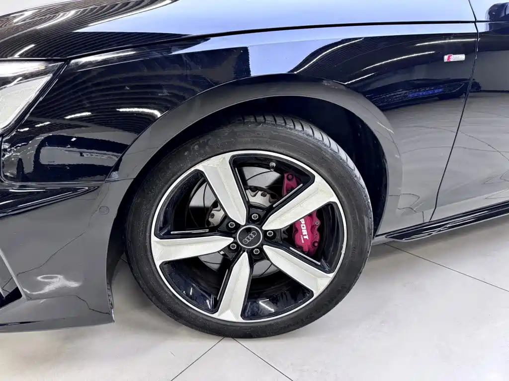 Audi A4 (Import) — миниатюра 18