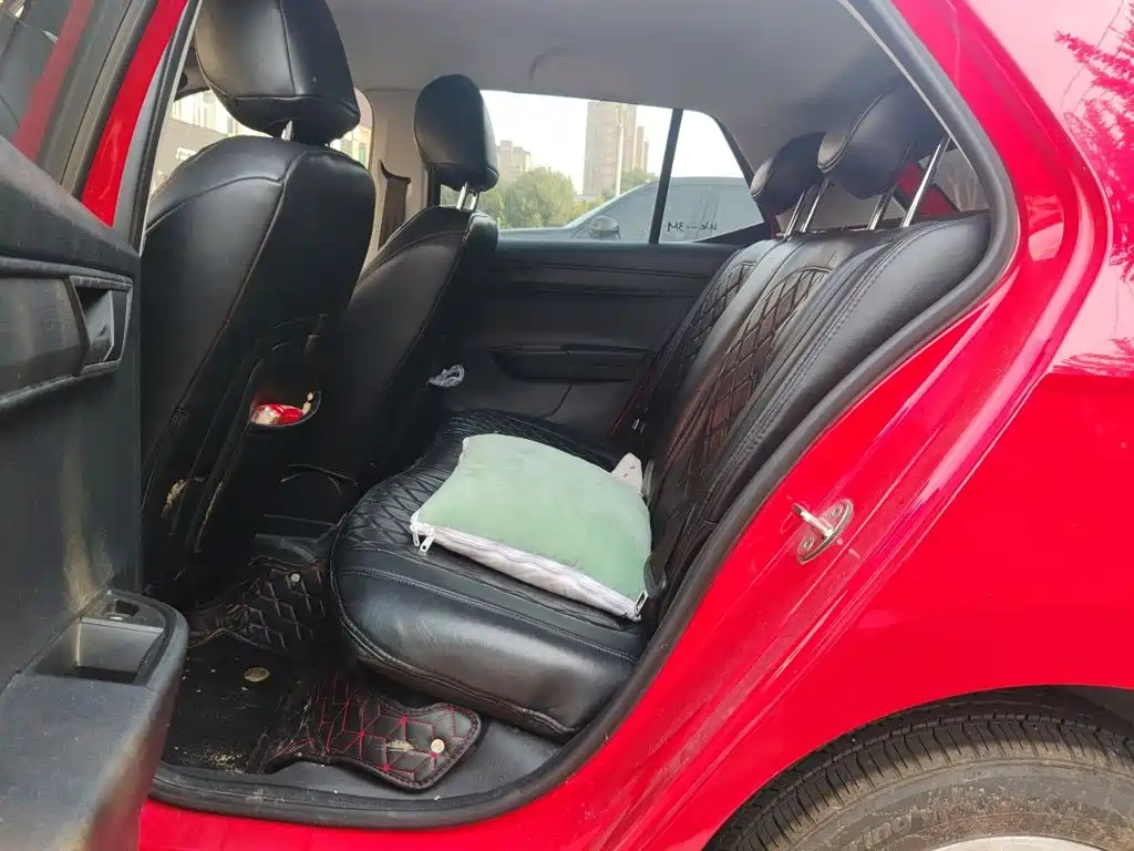 Skoda Fabia — миниатюра 15