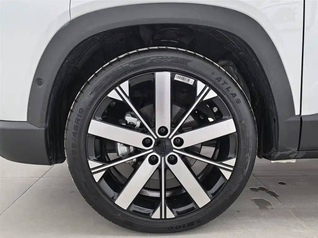 GEELY AUTOMOBILE GEELY ICON