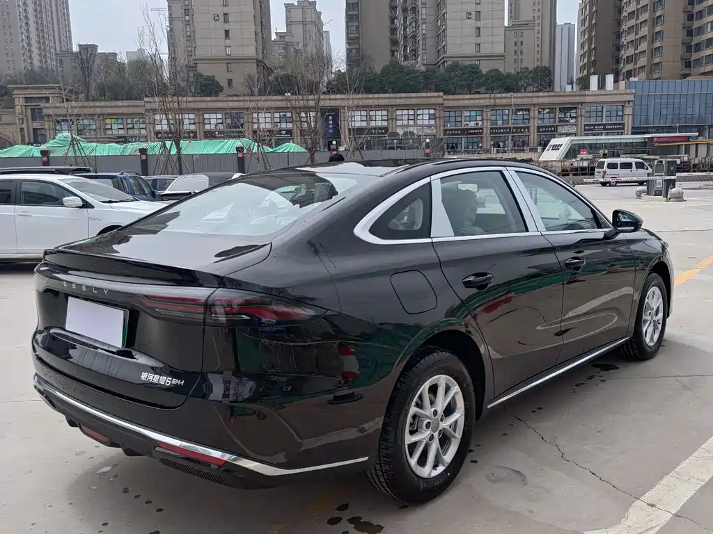 Geely Galaxy Galaxy 6 6 2026 125km