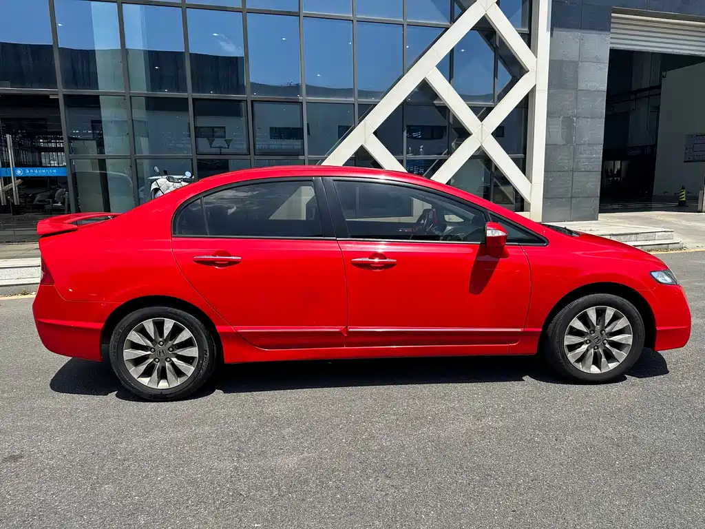 Honda Civic 2009 1.8L AT Luxury