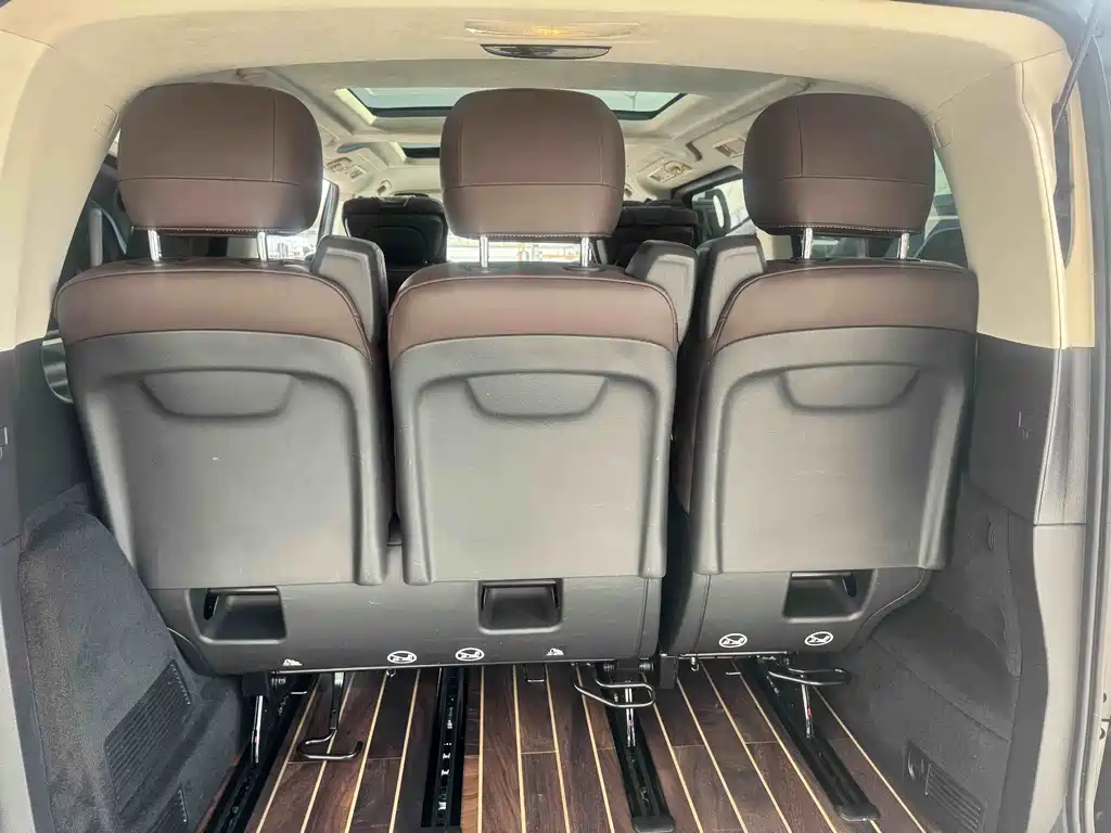 MERCEDES-BENZ V CLASS