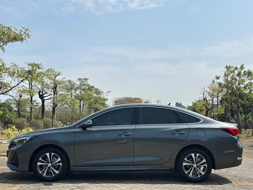 Changan Eado 2023 Enjoy PLUS NE 1.4T GDI DCT Luxury