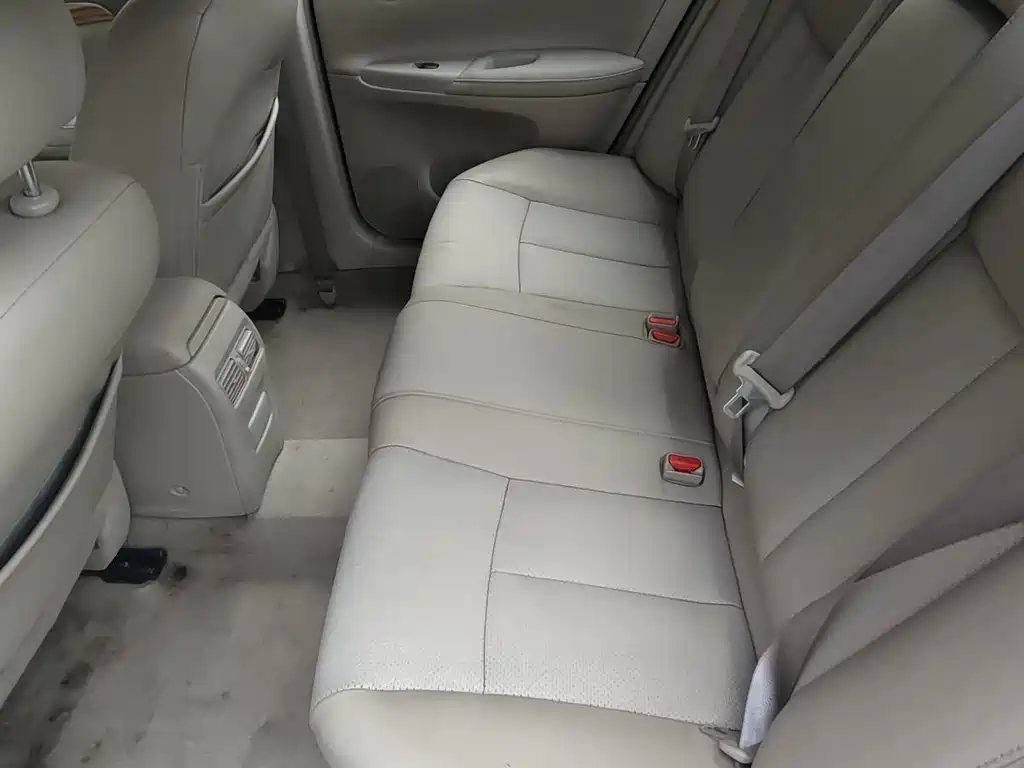 Nissan Sylphy — миниатюра 8