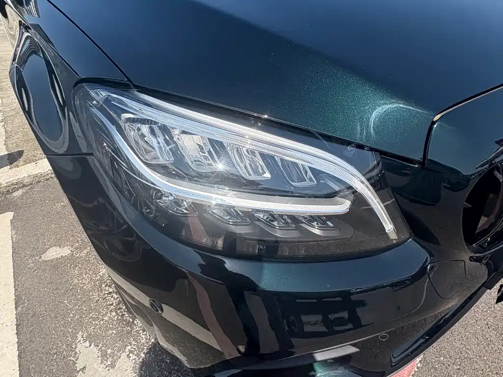 Mercedes-Benz C-Class — миниатюра 4