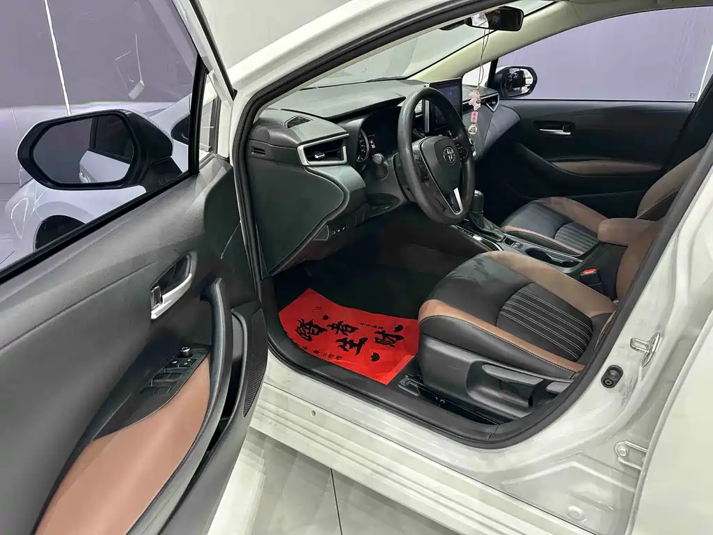 Toyota Corolla — миниатюра 7