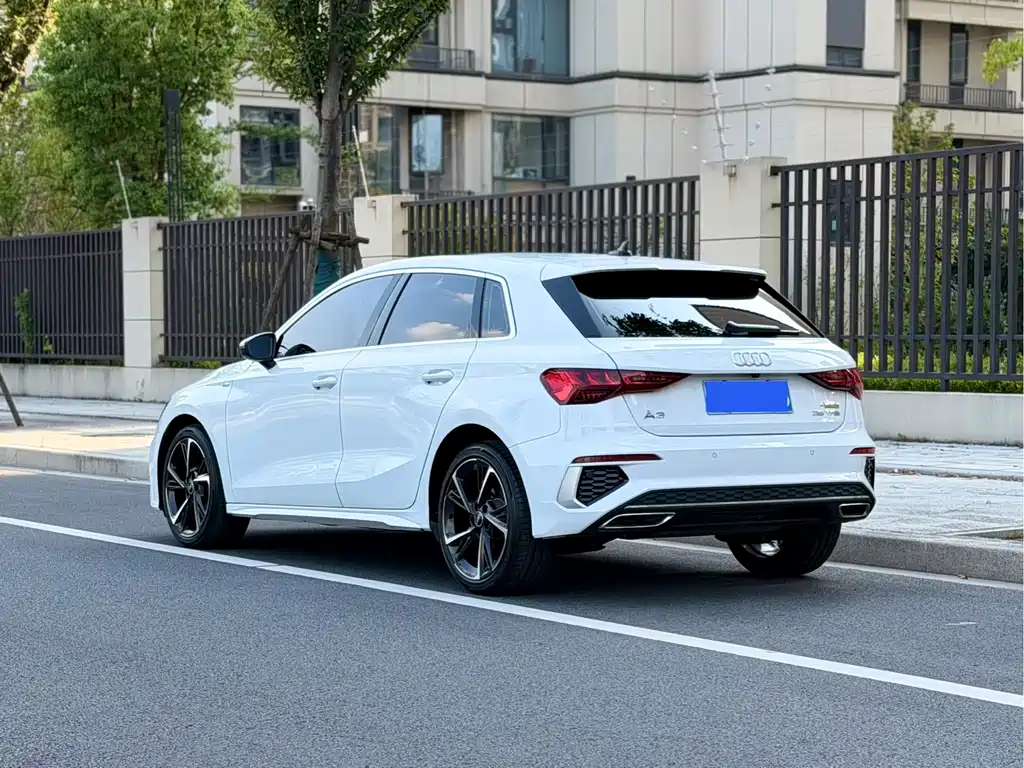 Audi A3 — миниатюра 4