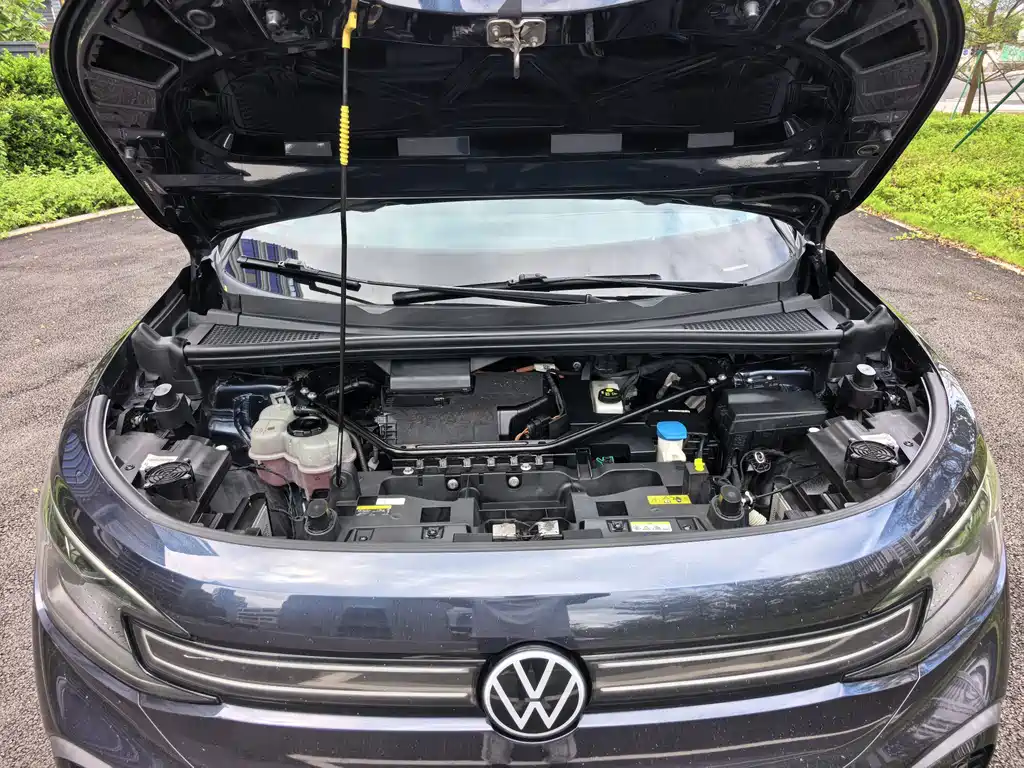 Volkswagen ID.6 Crozz — миниатюра 21