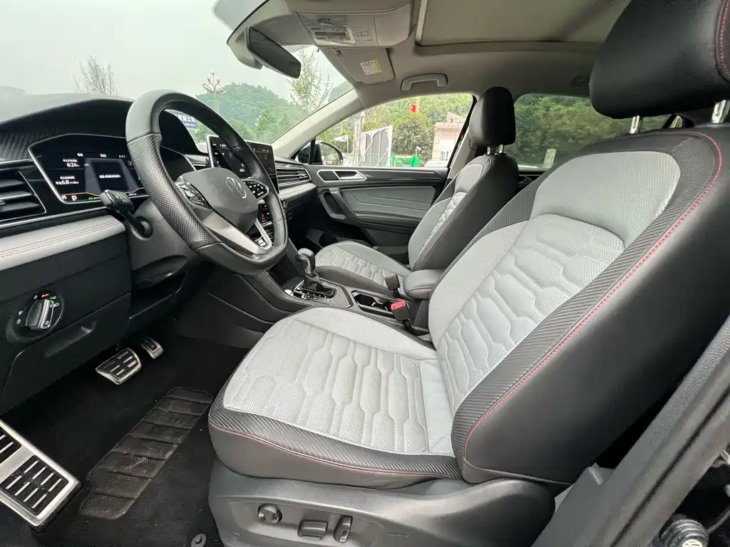 Volkswagen Tiguan X — миниатюра 6
