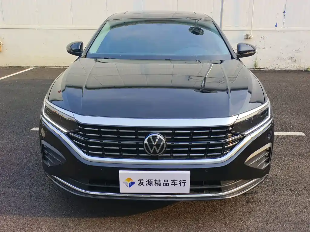 Volkswagen Passat 2026 330TSI Elite