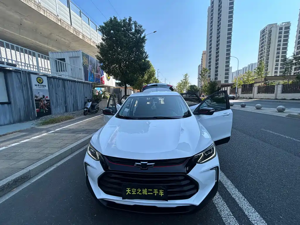 Chevrolet Trax — миниатюра 13