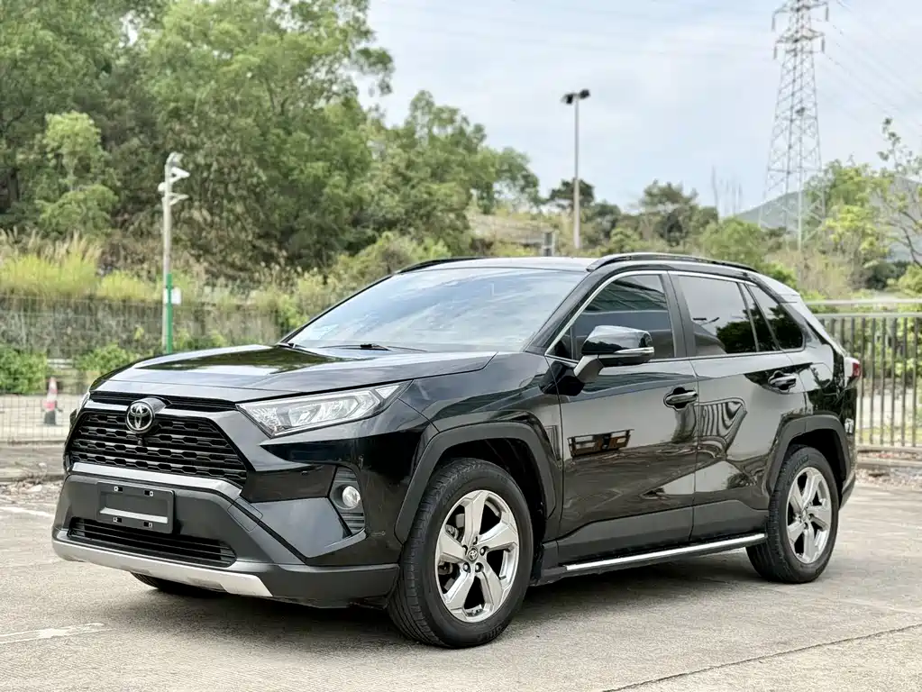 TOYOTA RAV4 RONGFANG