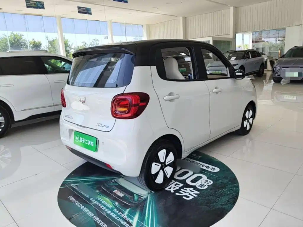Wuling MINIEV — миниатюра 7