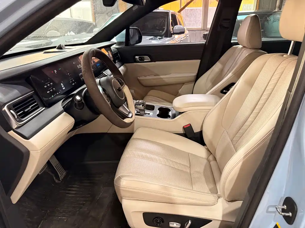 Li Auto Li ONE — миниатюра 4