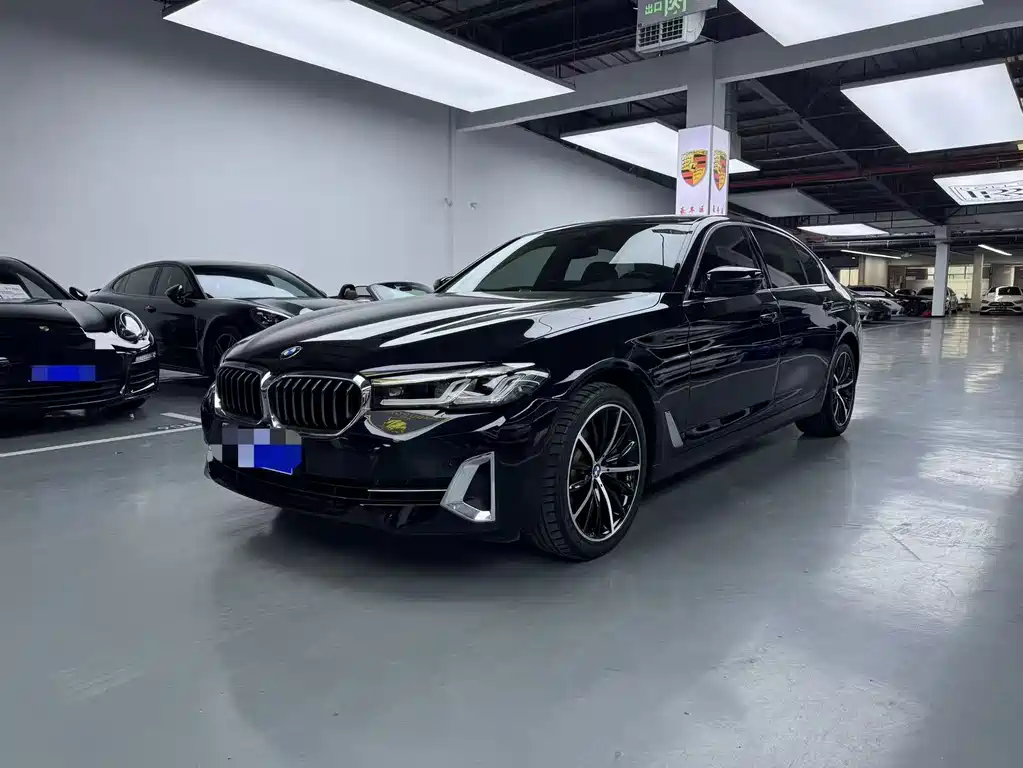 BMW 5 Series 2022