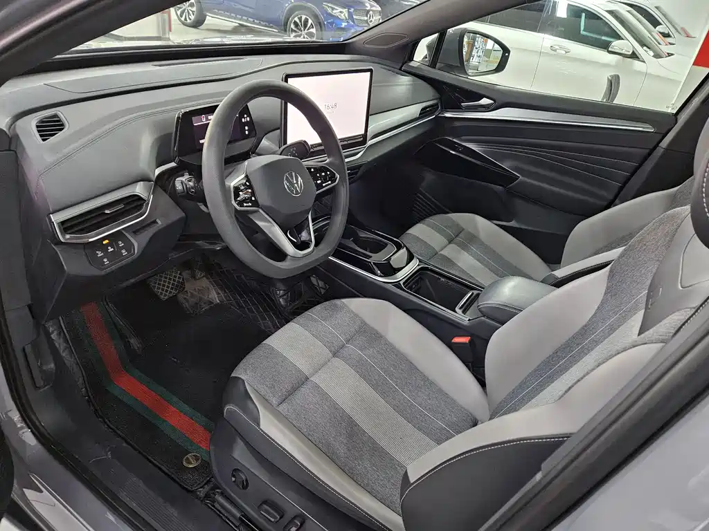 VOLKSWAGEN ID.4 CROZZ