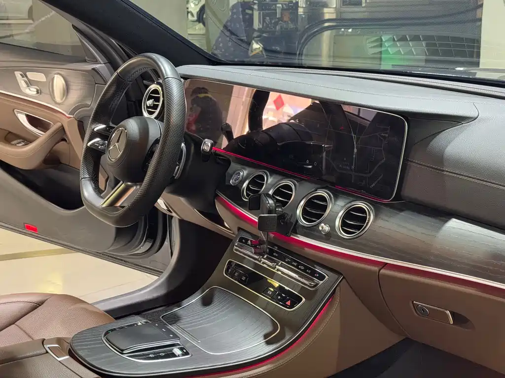 Mercedes-Benz E-Class E 2023 E 300 L Sport Luxury