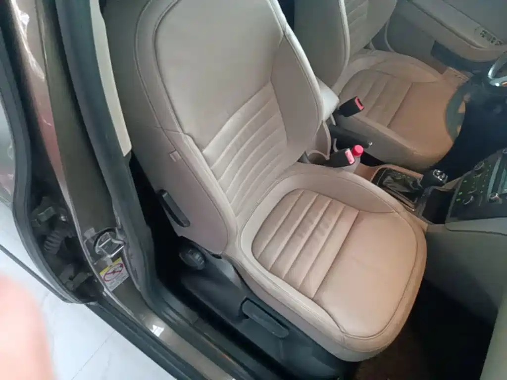 Skoda Yeti — миниатюра 25