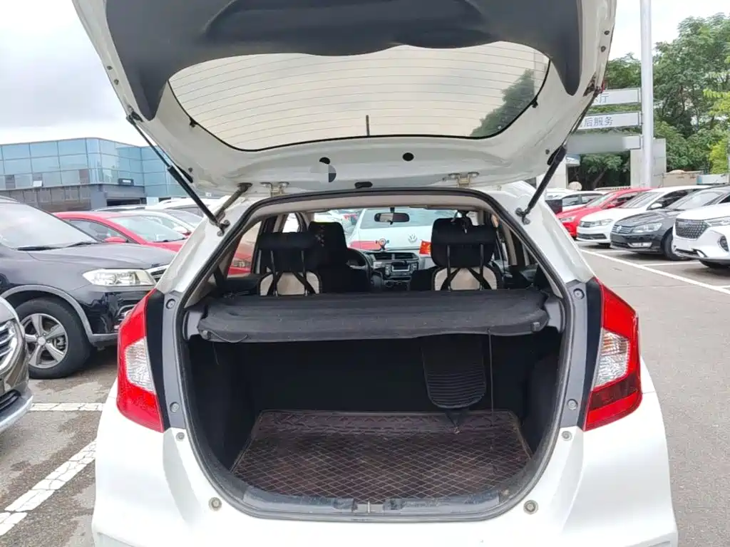 Honda Fit — миниатюра 19