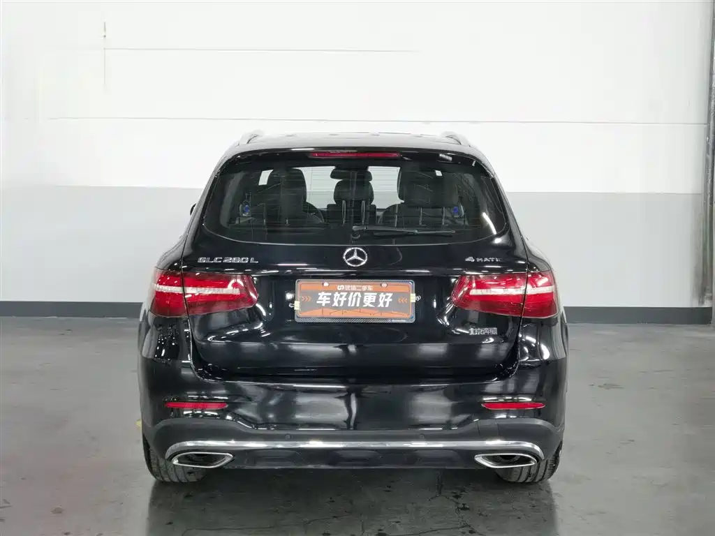 Mercedes-Benz GLC 2018 GLC 260 4MATIC Luxury