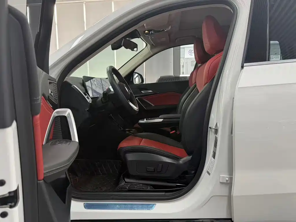 BMW X1 — миниатюра 5