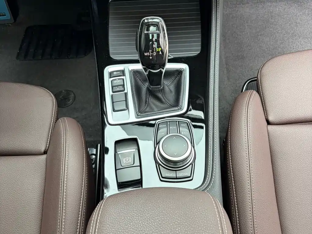 BMW 1 Series — миниатюра 10