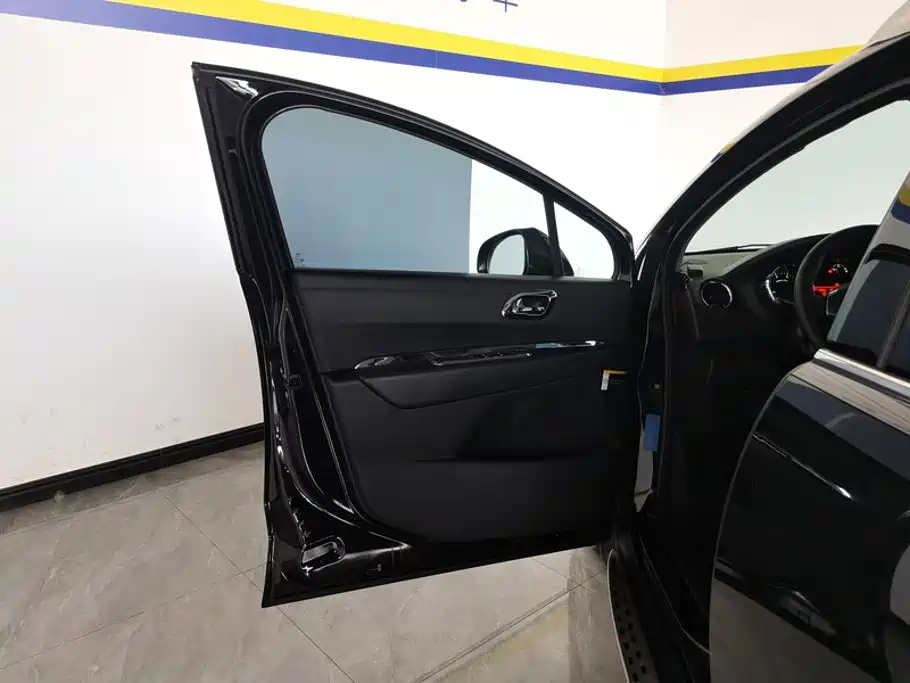 Peugeot 3008 — миниатюра 7