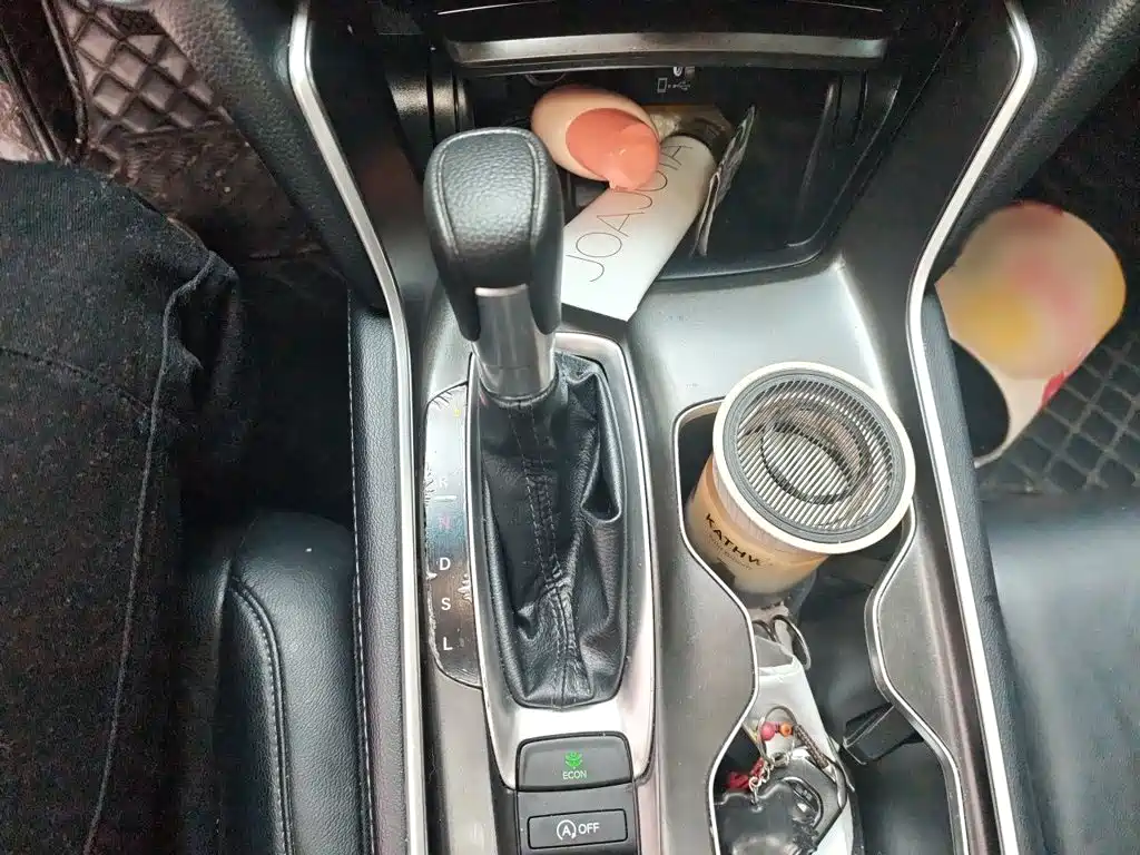 Honda Accord — миниатюра 7