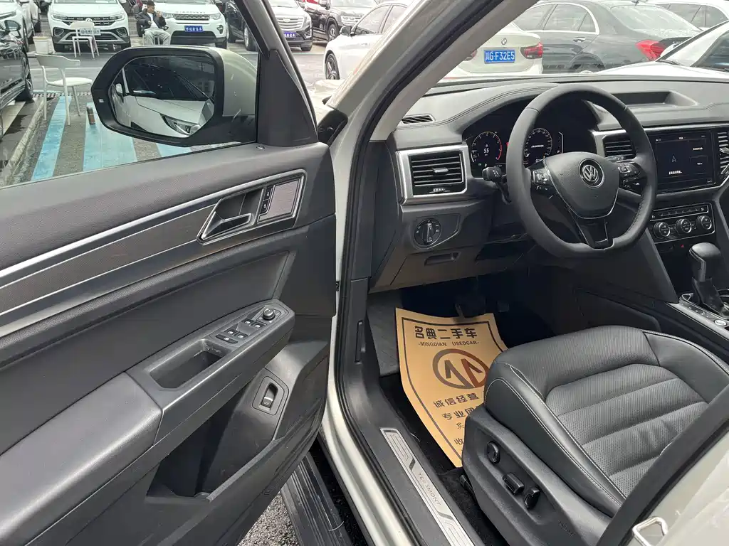 Volkswagen Teramont — миниатюра 8