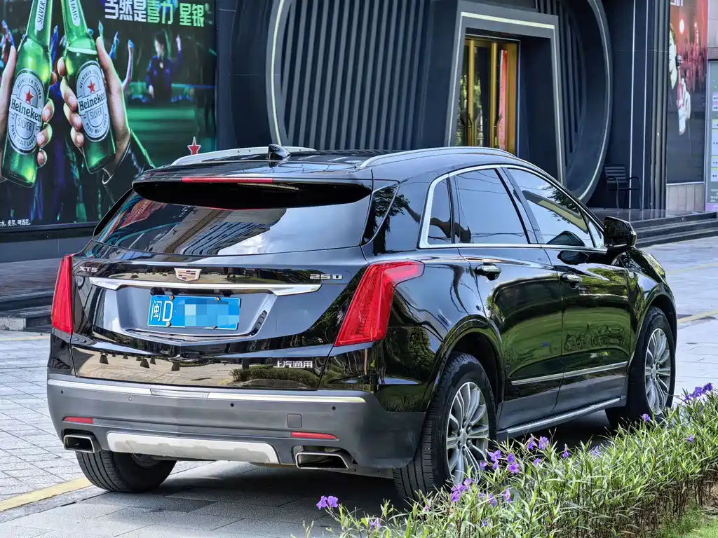 Cadillac XT5 — миниатюра 4