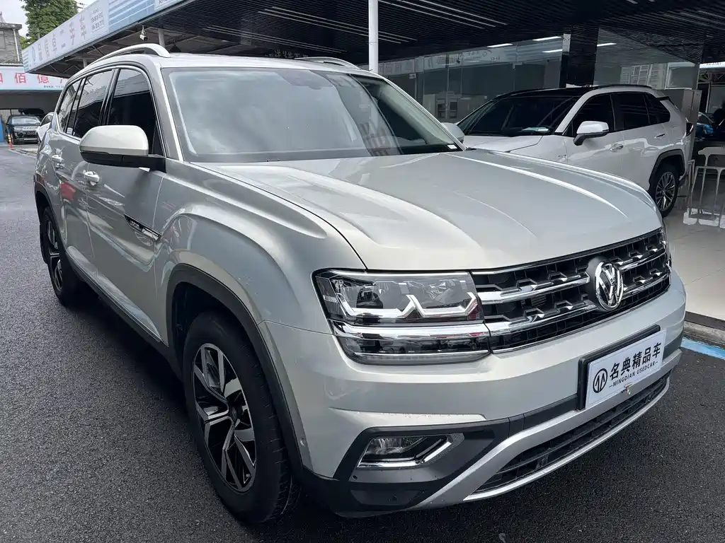 Volkswagen Teramont — миниатюра 3