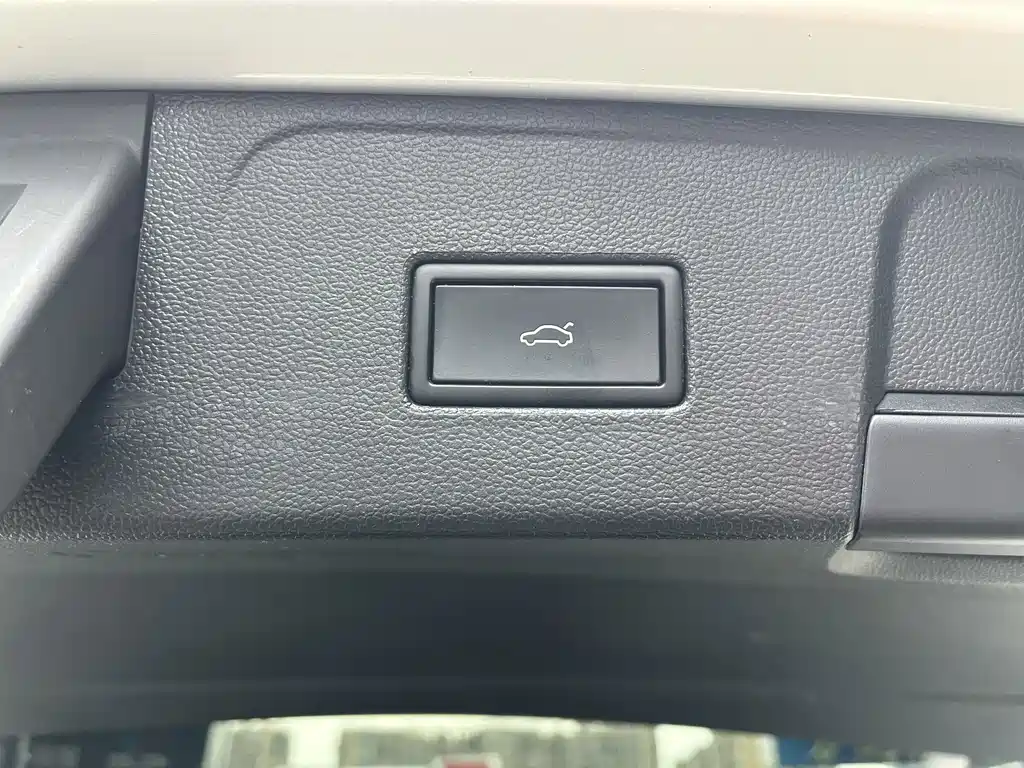Volkswagen Teramont — миниатюра 13