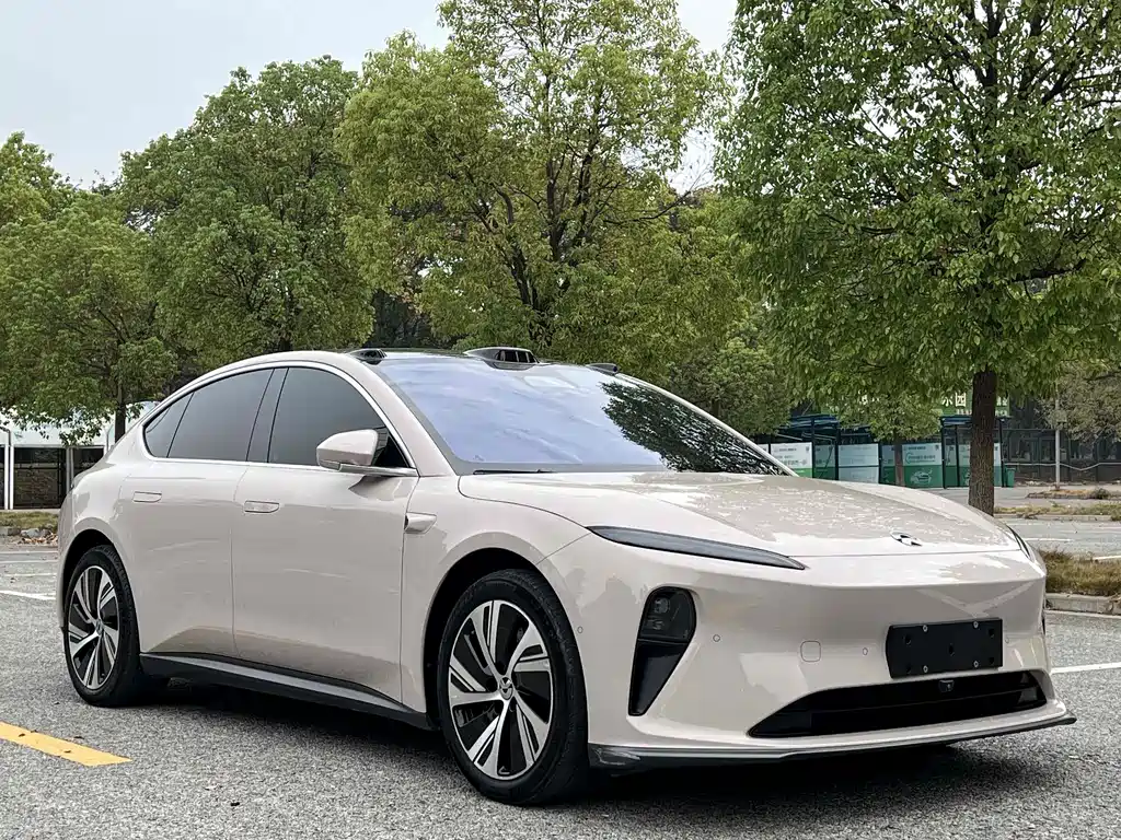 NIO ET5 — миниатюра 3