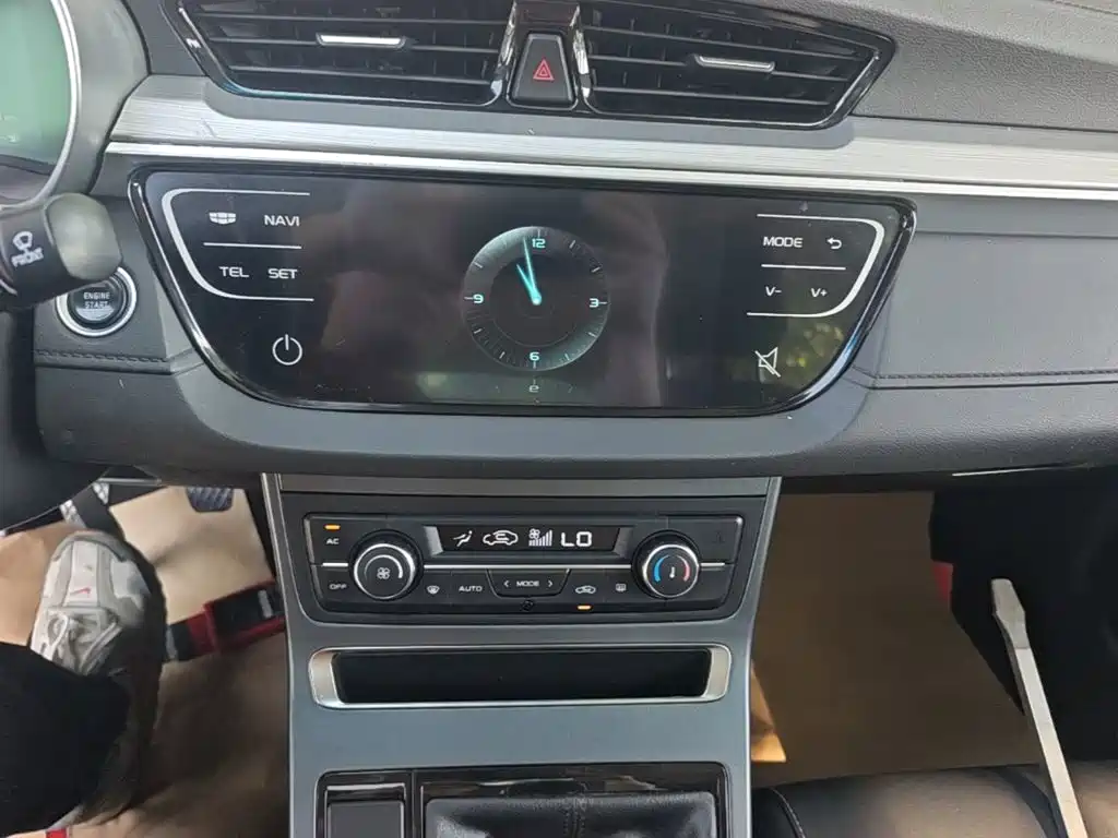 Geely Emgrand — миниатюра 13
