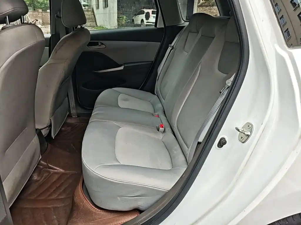 Chevrolet Lova RV — миниатюра 17