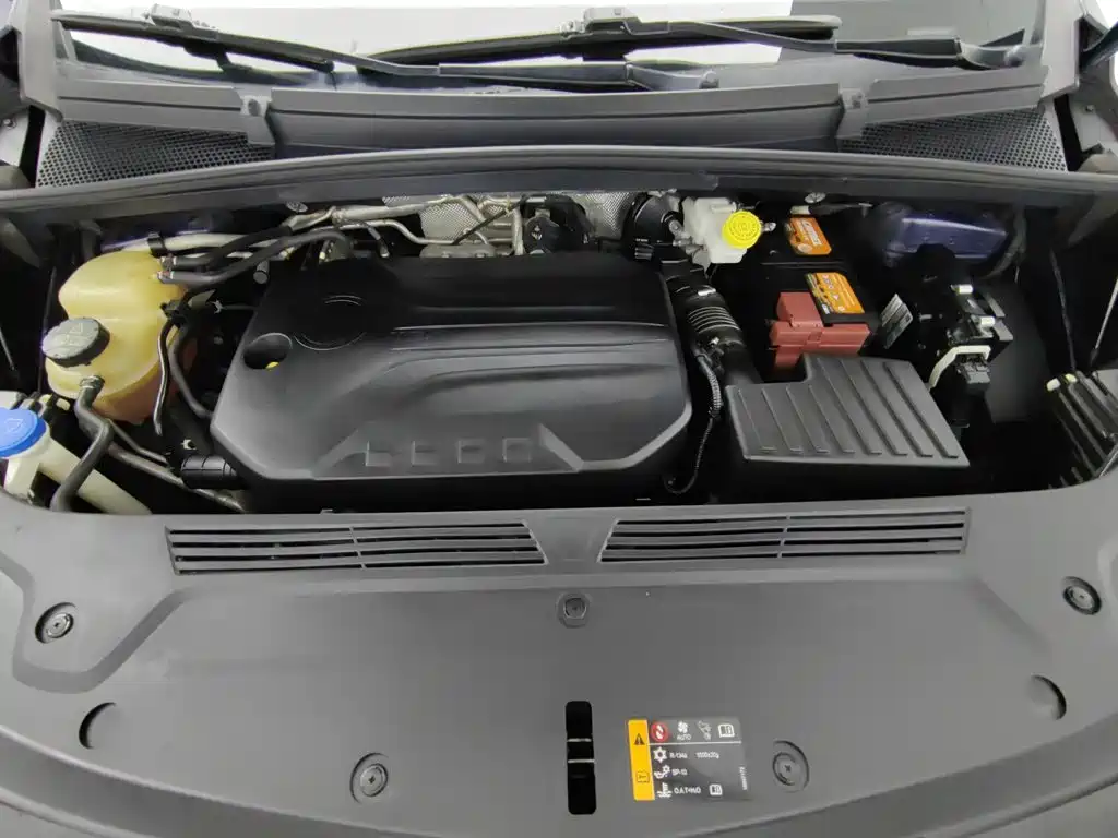 Roewe iMAX8 — миниатюра 6