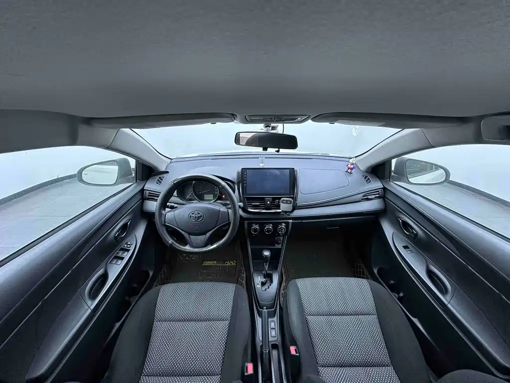 Toyota Vios — миниатюра 4