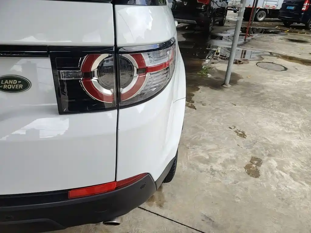 Land Rover Discovery Sport — миниатюра 8