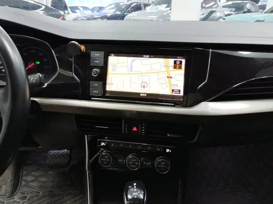 Volkswagen Passat — миниатюра 13