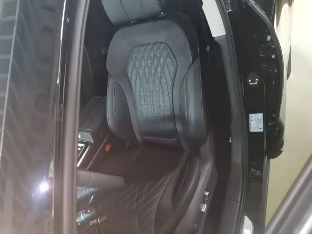 Hongqi Hongqi HS5 — миниатюра 15