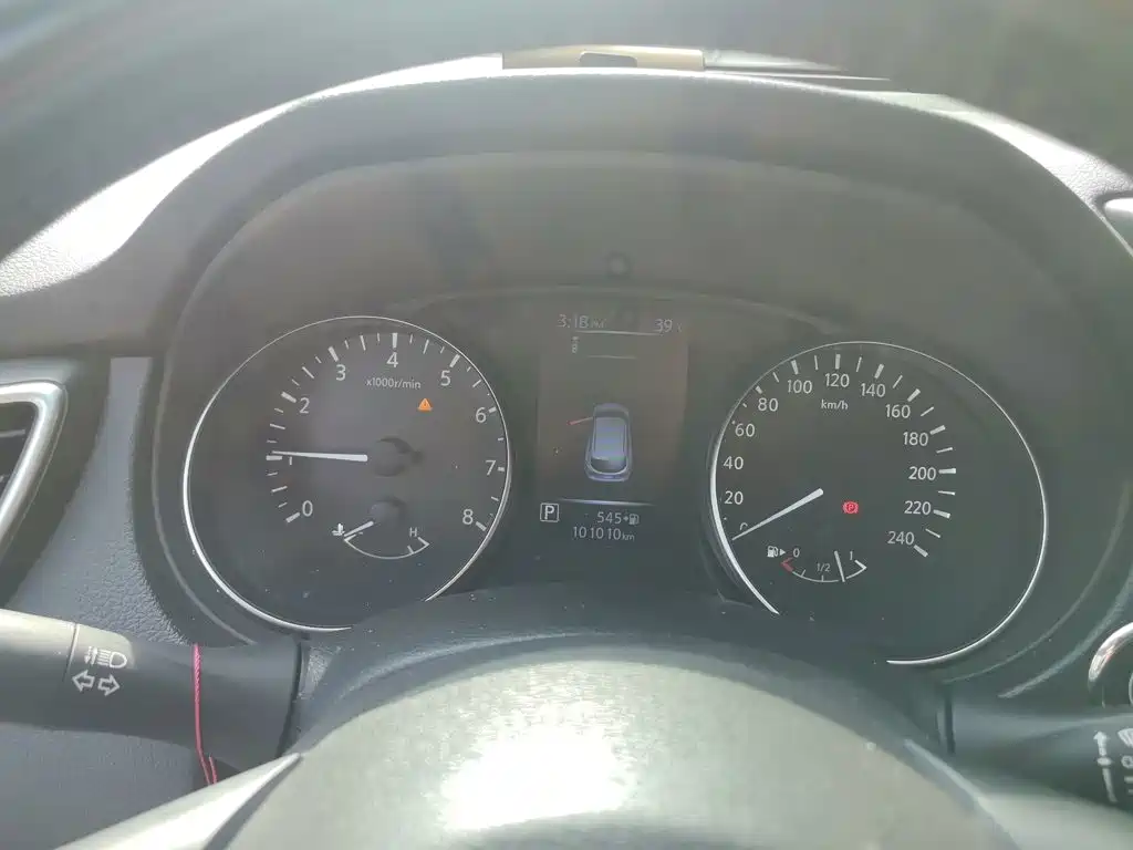 Nissan Qashqai — миниатюра 7
