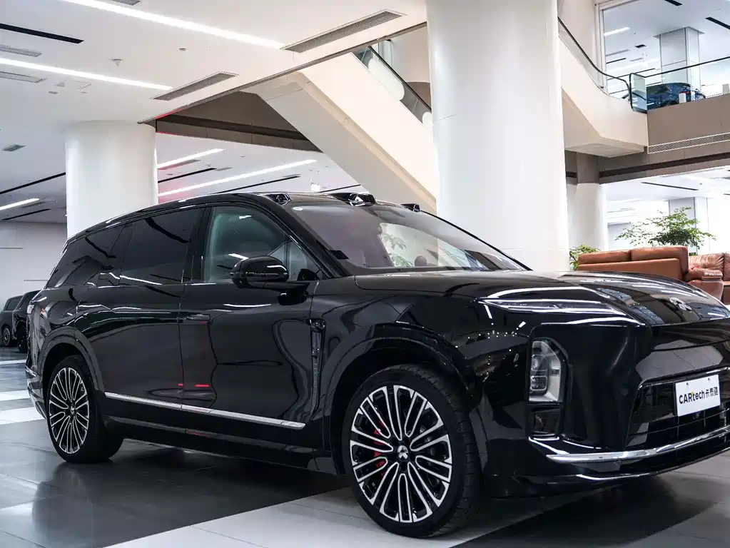 NIO ES8 — миниатюра 5