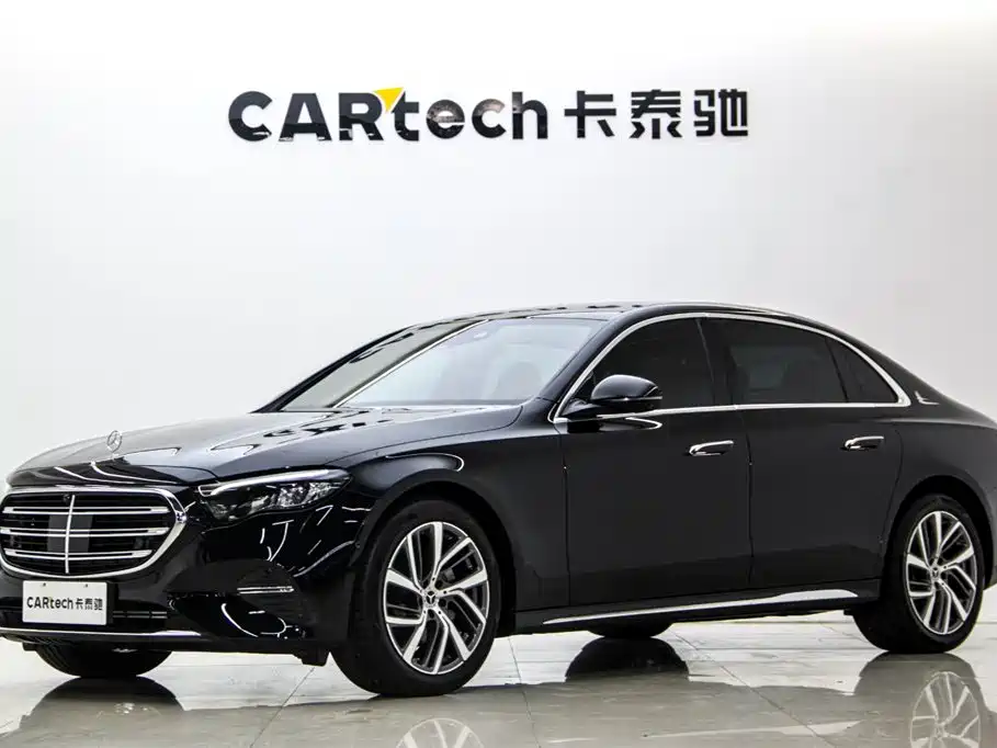 Mercedes-Benz E-Class 2024