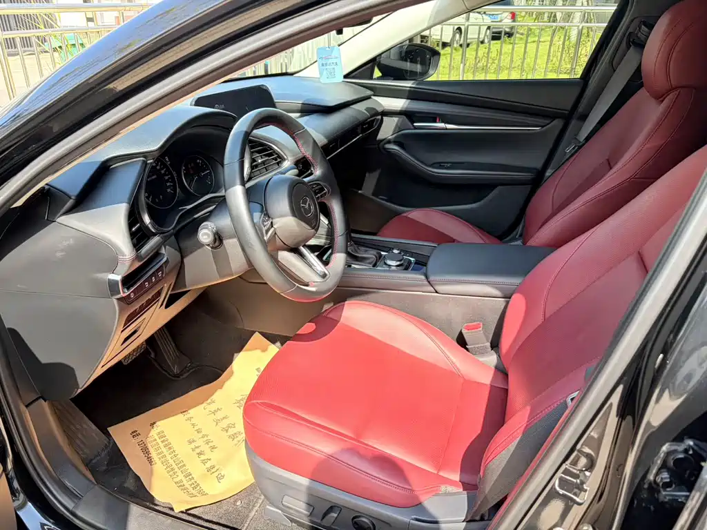 Mazda 3 Axela — миниатюра 7