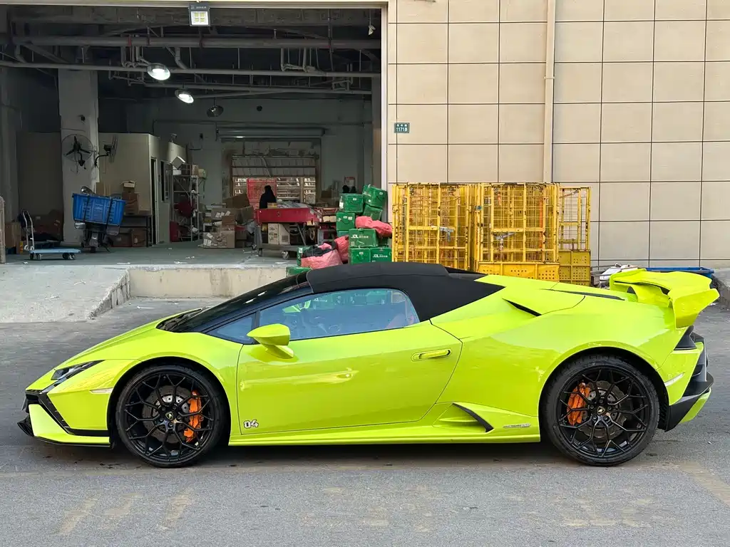 Lamborghini Huracán 2020 Huracán EVO RWD Spyder