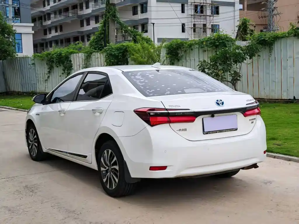 Toyota Corolla — миниатюра 9