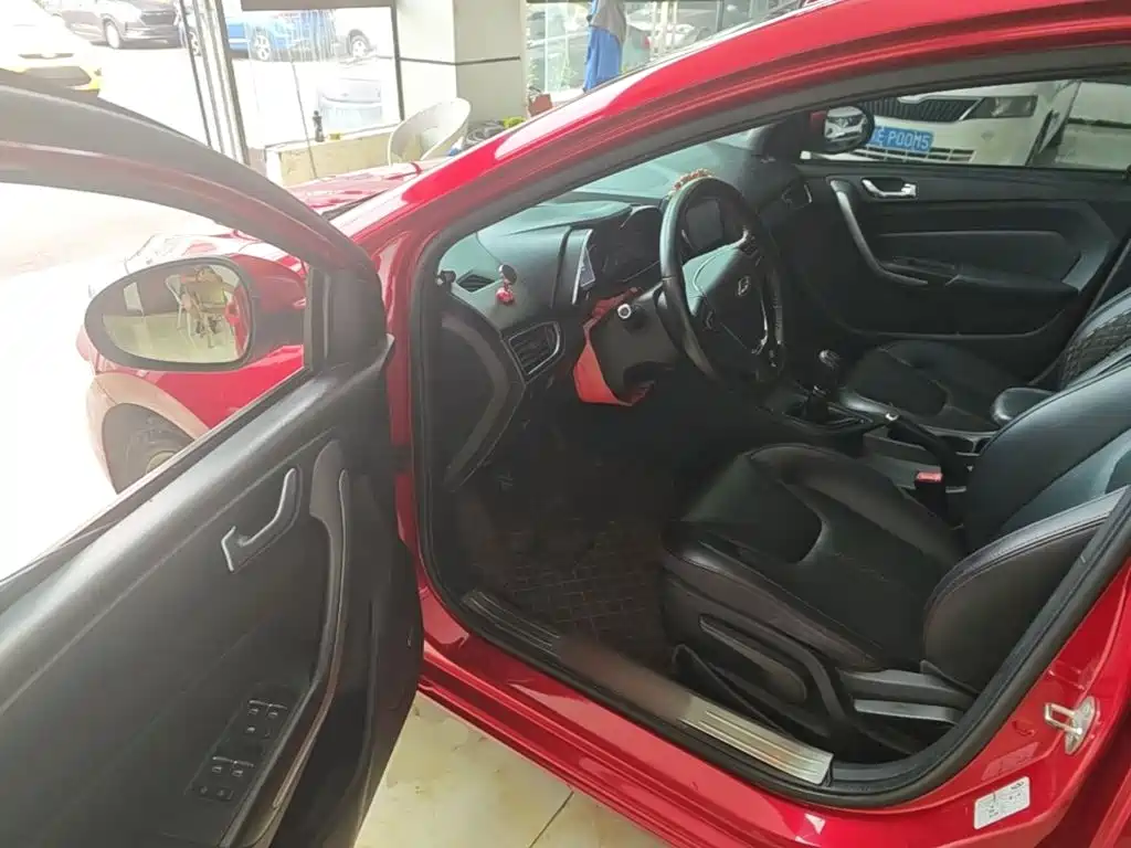 Chery Arrizo 5 — миниатюра 16