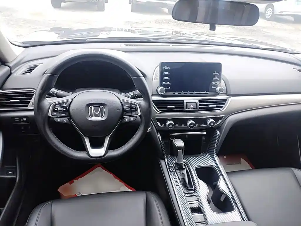 Honda Accord — миниатюра 10